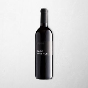 stadelgrappa, Traubenbrand, Wein, Rotwein, Weisswein, Grappa, Grappolino, Pinot Gris, Pinot Noir, Solaris, Riesling Silvaner, Fass